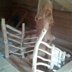 Baumstammtreppe Handlauf oben Christian Egger M-B-S Modul-Bau