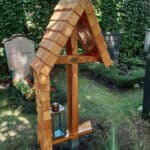 Grab Kapelle Grab Kreuz Christian Egger M-B-S Modul-Bau