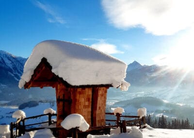 Holz Kapelle Winter Christian Egger M-B-S Modul-Bau Österreich